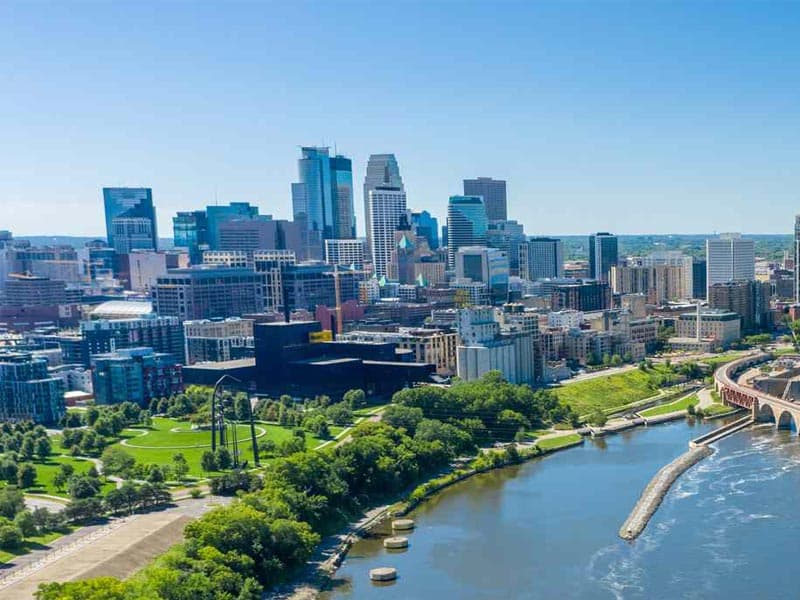 The Minneapolis skyline — MSP Car Service provides luxury chauffeured car service and a full fleet across Minneapolis, St. Paul, and the Twin Cities.